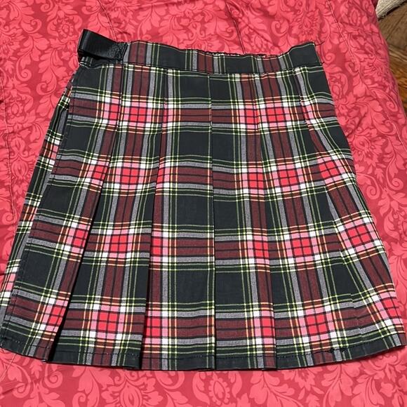 BP Plaid Pleated Skirt NWOT Size M - Picture 8 of 11